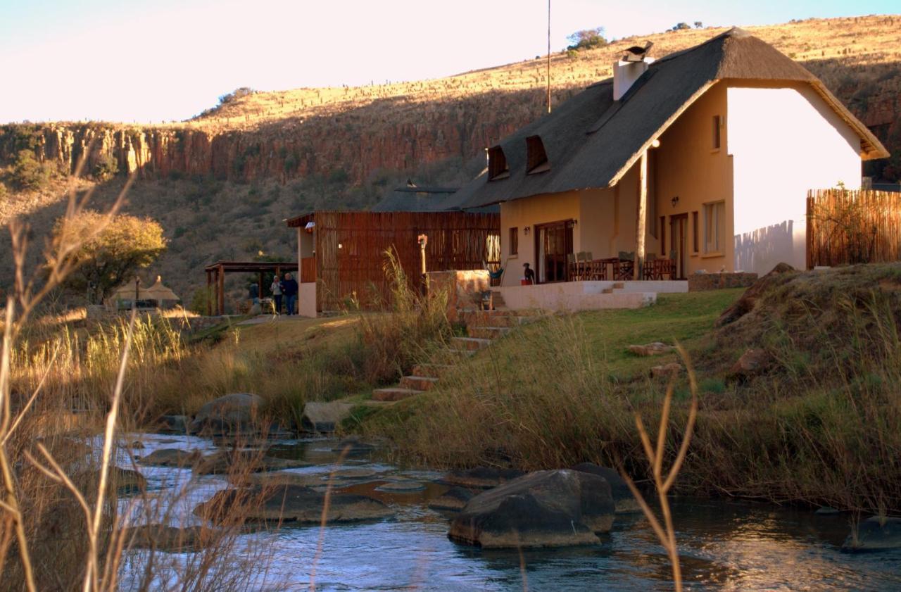 Komati Gorge Lodge, R 36 Halfway Between Carolina And Machadodorp 외부 사진